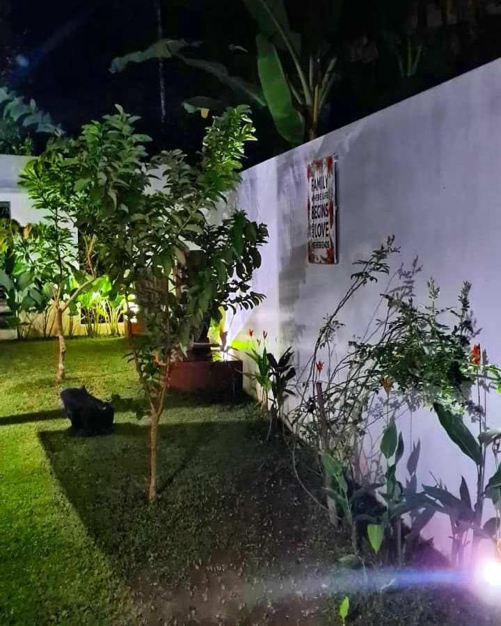 King'S Home Villa Bantul Buitenkant foto
